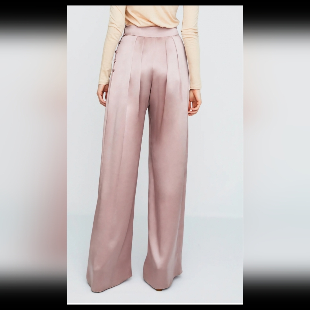 Lena Satin High-Waist Wide Leg Pants.  Sz Sm.